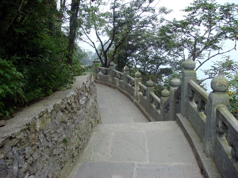 Image: /media/?path=/trips/2007-08-13 China/2007-08-20_Wudang/20070820-095830-0-Rob.jpg